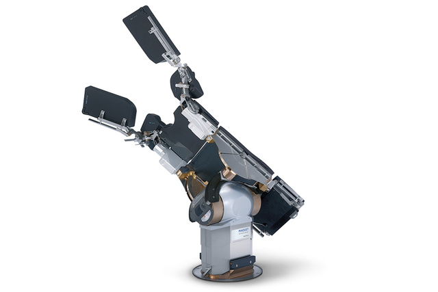 product photo magnus operating table