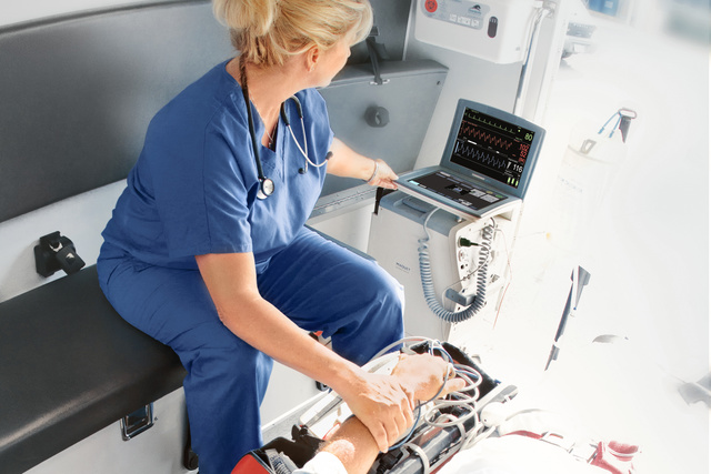 Cardiosave with patients in ambulance, transport, IABP, rescue