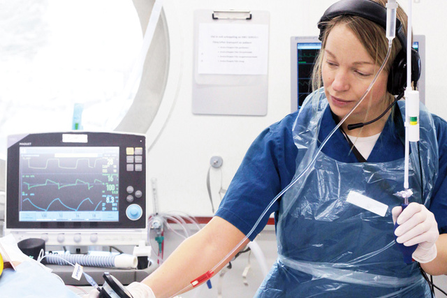 Nurse with Servo-u ventilator