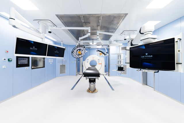 Varese hybrid operating room with CT scan